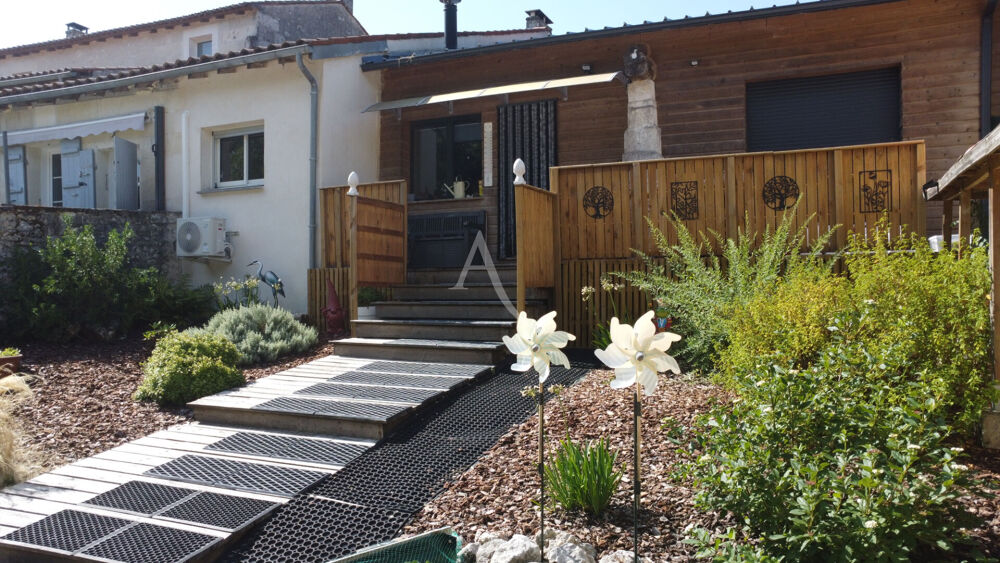 Vente Maison EXCLUSIVITÉ ! Rare à Courcoury : Maison rénovée + logement locatif indépendant sur 1900 m² arborés Courcoury