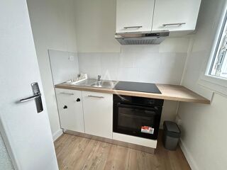  Appartement à louer 1 pièce 28 m²