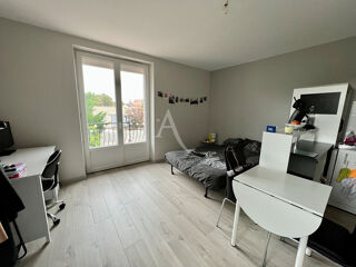  Appartement à louer 1 pièce 21 m²