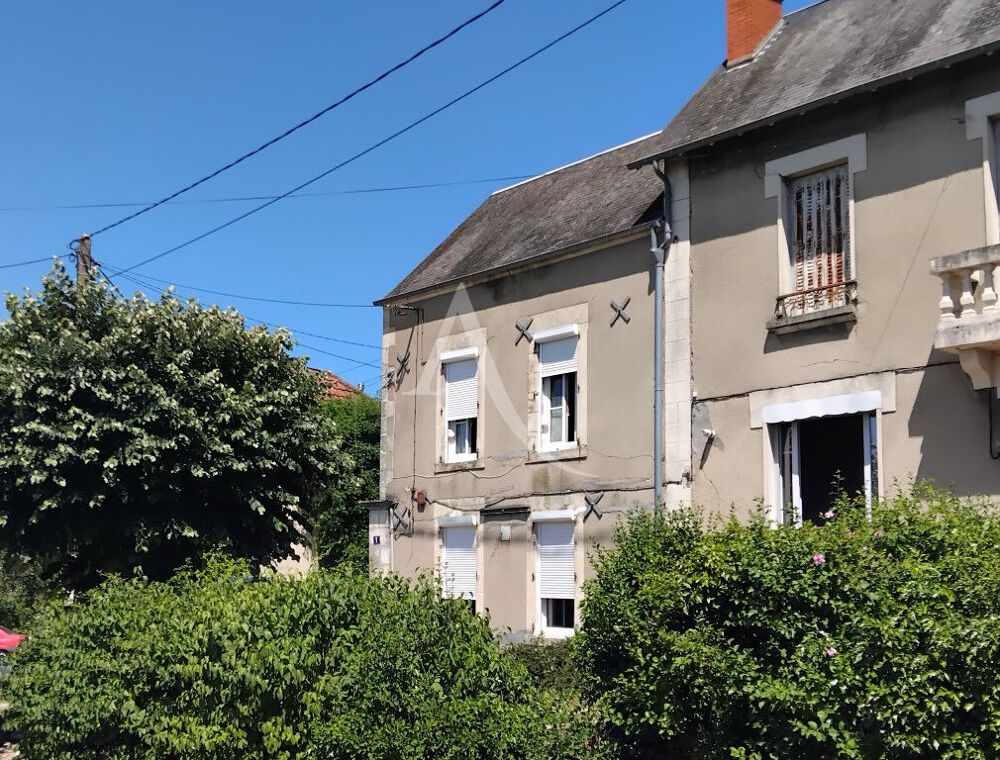 Vente Immeuble LA CHARITE / LOIRE - IMMEUBLE/ MAISON avec 3 appartements. La charite sur loire
