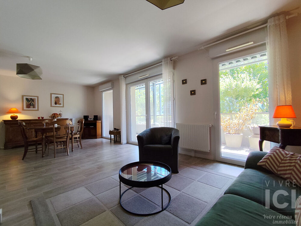 Vente Appartement À VENDRE  ORVAULT BOURG T4 CONFIGURÉ EN T3 AVEC SUPERBE PIÈCE DE VIE DE 40 m² ! Orvault