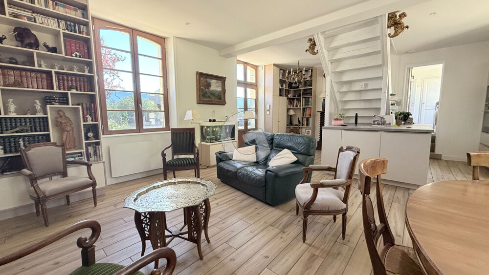 MAISON - 6 PIECES - 109 M² - A VENDRE - MOUTIERS LES MAUXFAITS