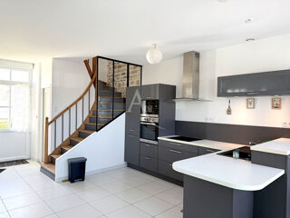  Maison � vendre 3 pi�ces 68 m� Avrille