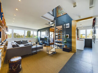  Appartement  vendre 8 pices 196 m