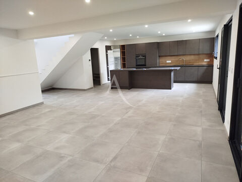  Maison � louer 6 pi�ces 169 m�