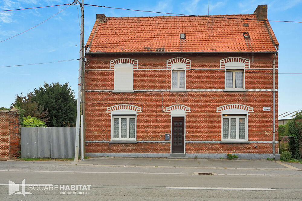 Maison, terrain constructible et divisible 4 800m²