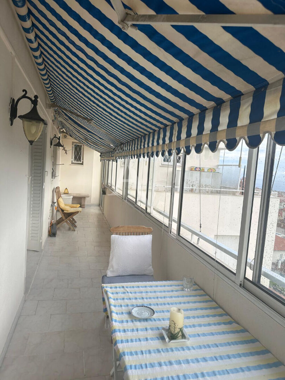Vente Appartement CANNES, dernier étage, vue mer,2 pièces 56 m2 cave parking Cannes