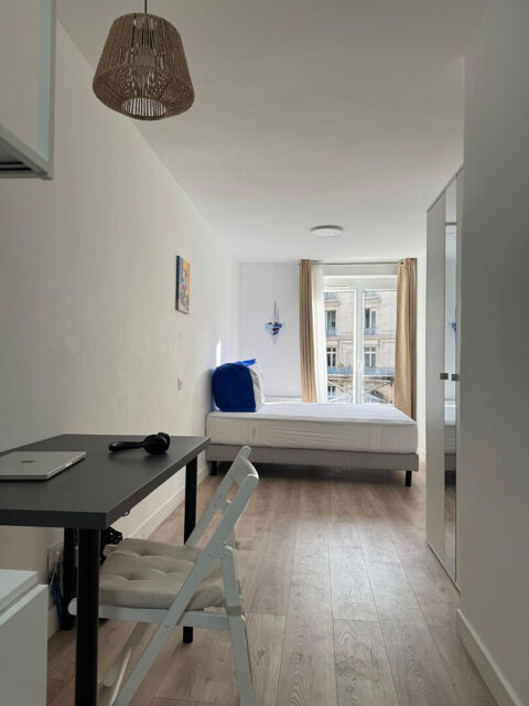  Appartement � louer 1 pi�ce 19 m� Paris