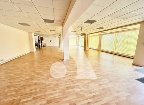 Magasin d'exposition sur deux niveaux - Liffol-Le-Grand 99000 88350 Liffol le grand