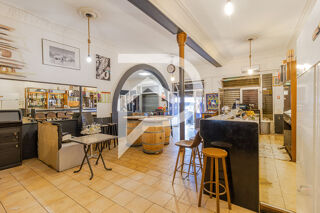  Immeuble à vendre 6 pièces 290 m²