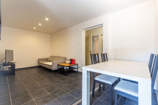  Appartement � vendre 5 pi�ces 84 m�