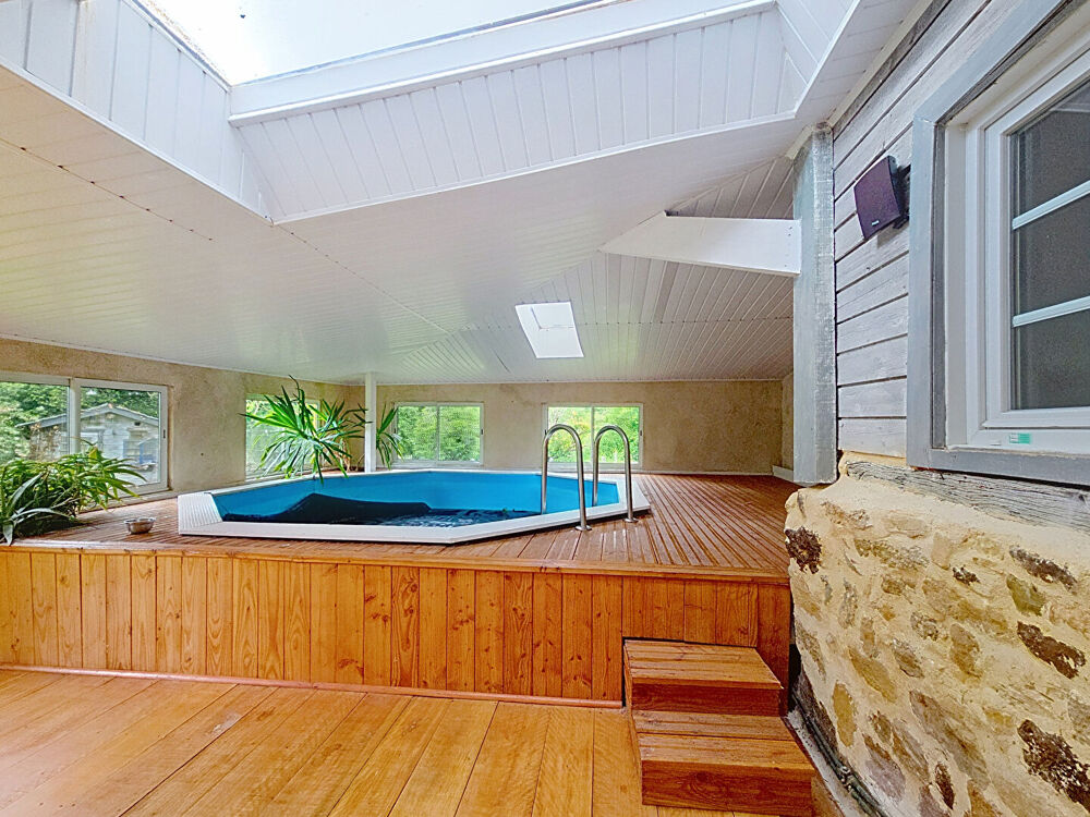Vente Maison Lisieux - Ancien pressoir de 300 m² avec gîte indépendant (piscine, sauna, hammam...) Lisieux
