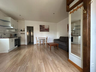  Appartement à louer 1 pièce 28 m²