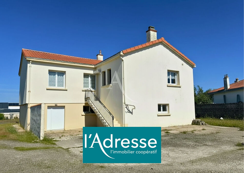 EXCLUSIVITÉ- Beauvoir-sur-Mer - Vue imprenable et beaux volumes.