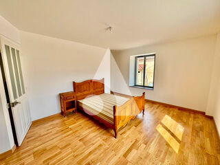 Maison à louer 4 pièces 142 m²