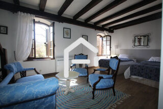  Villa � vendre 13 pi�ces 600 m�