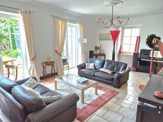  Maison à vendre 7 pièces 230 m²