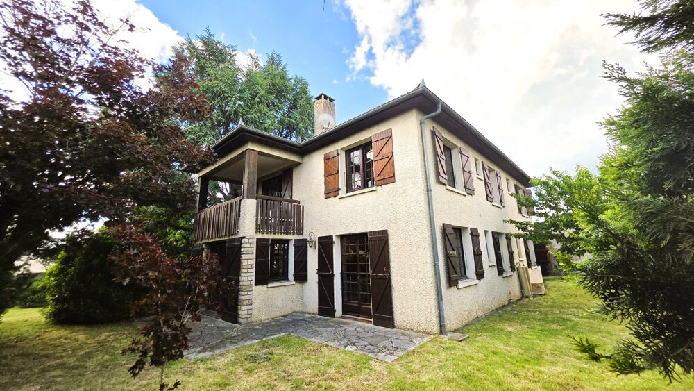 Vente Maison Demeure de Ville dans son petit parc arboré Albias