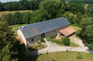  Maison à vendre 15 + pièces 590 m²