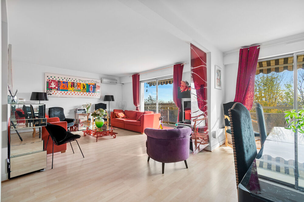 Splendide appartement 5 pièces à vendre au coeur du quartier prisé Saint-Wandrille, LE PECQ