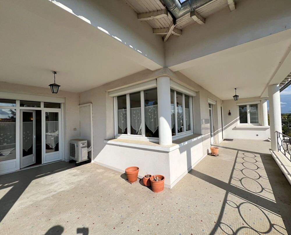 Vente Maison CAUSSADE - Maison spacieuse, 5 chambres, les commerces à pied. Caussade