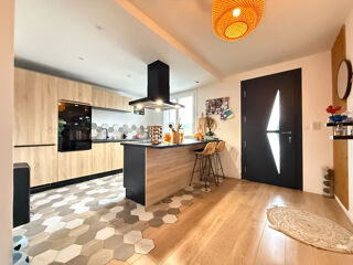  Maison  vendre 6 pices 