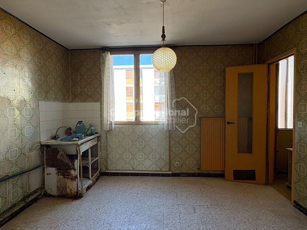 Vente Appartement ARLES. Appartement T3 à rénover. Arles