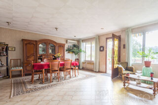  Maison � vendre 9 pi�ces 200 m�