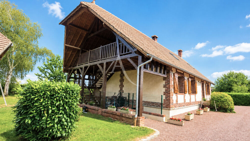 Ensemble immobilier proche ETREPAGNY