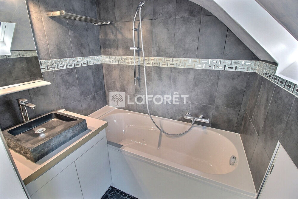 Location Appartement Appartement meublé de 2 pièces à Viry Chatillon, proche des commerces et transports Viry chatillon