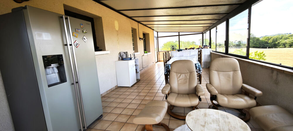 Maison de plain-pied avec terrasse & véranda de 45 m² - Vue dégagée sur terrain clos de 3 800 m²