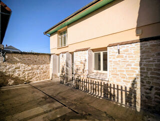  Maison  vendre 5 pices 