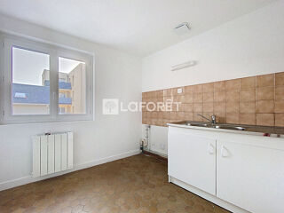  Appartement � louer 5 pi�ces 75 m�