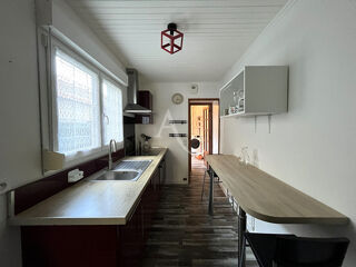  Appartement à louer 2 pièces 46 m²