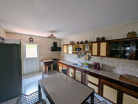  Appartement � louer 4 pi�ces 116 m�