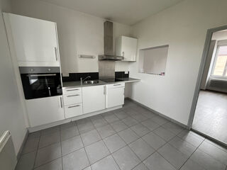  Appartement � louer 4 pi�ces 81 m�