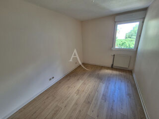  Appartement à louer 3 pièces 61 m²