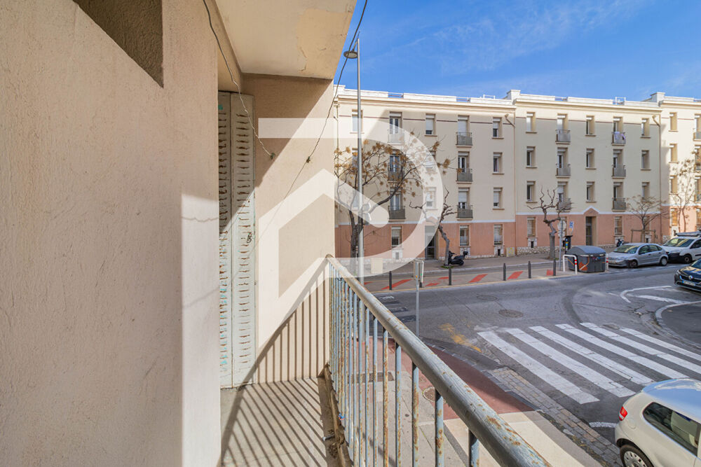 Vente Appartement T2 36m balcon  rnover CATALANS Marseille 7