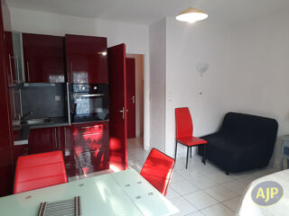  Immeuble à vendre 15 + pièces 510 m²