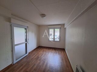  Appartement à louer 1 pièce 19 m²