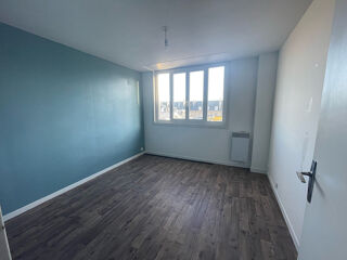  Appartement à louer 2 pièces 46 m²
