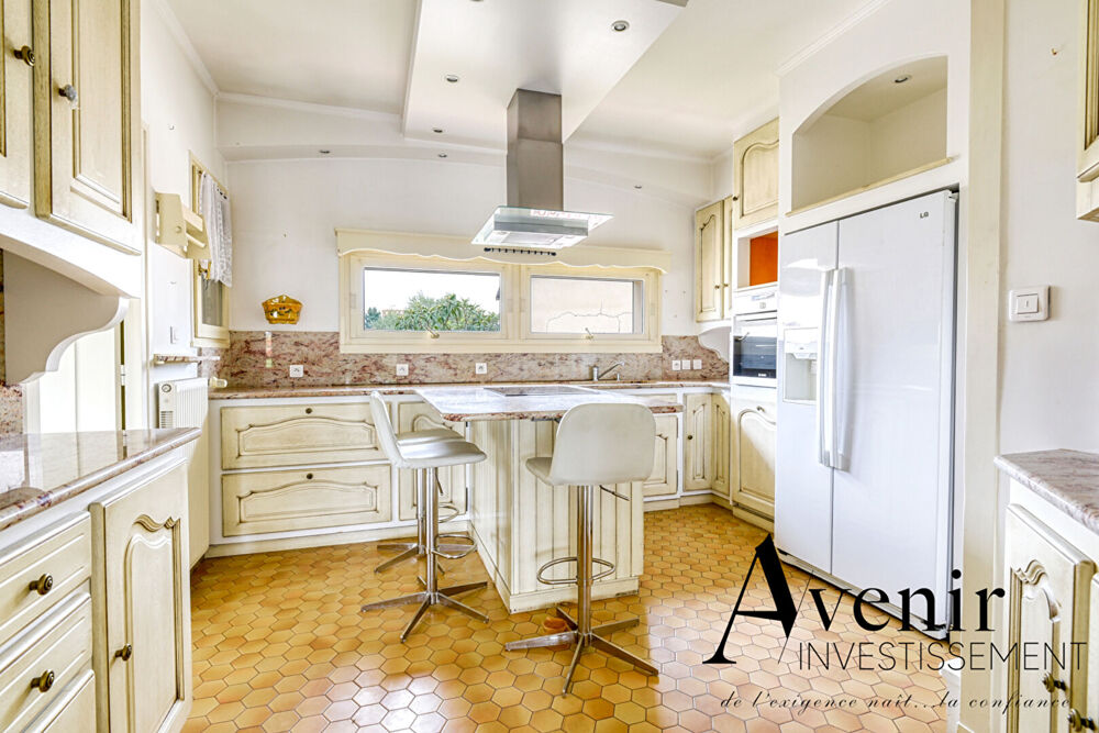  vendre  Maison Saint-Priest (69800)