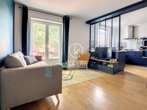   Appartement r�nov� avec gout de 86,40 m2 - 4 pi�ces, 3 chambres avec terrasse de 13,60m2 et cave de 33,15m2 sur la commune de Sa Appartement - 4 pi�ce(s) - 86 m�