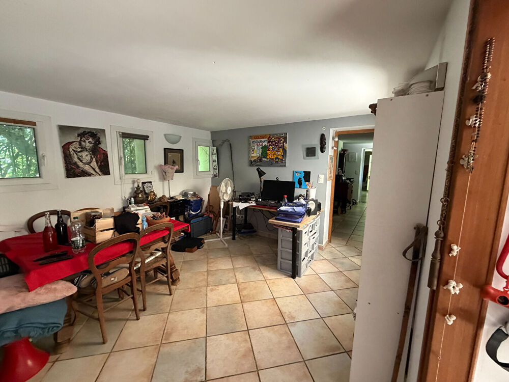 Vente Maison Maison 173m² de caractère avec 4 chambres, terrasse et jardin à Rognonas Rognonas
