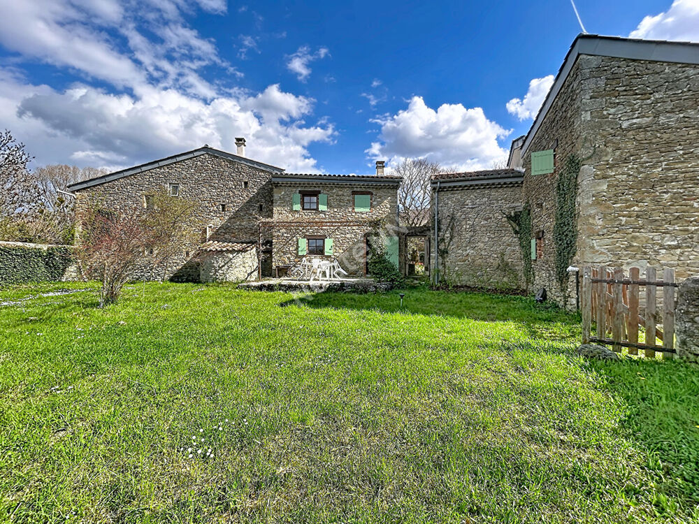 Vente Maison Maison  20 pièces 509.88 m2 sur  4986m² de terrain, ancienne magnanerie Pont de barret