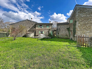  Maison à vendre 15 + pièces 510 m²