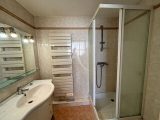  Appartement à louer 3 pièces 62 m²
