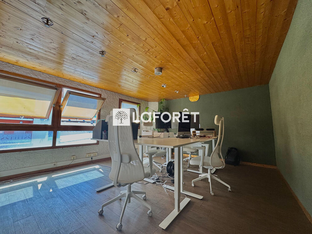   Bureaux Bourg Saint Maurice 5 pièce(s) 89,76 m2 