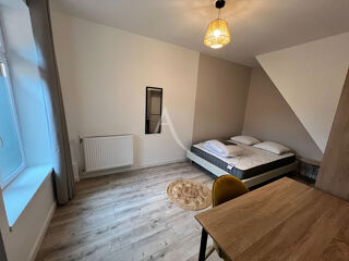  Maison à louer 6 pièces 120 m²