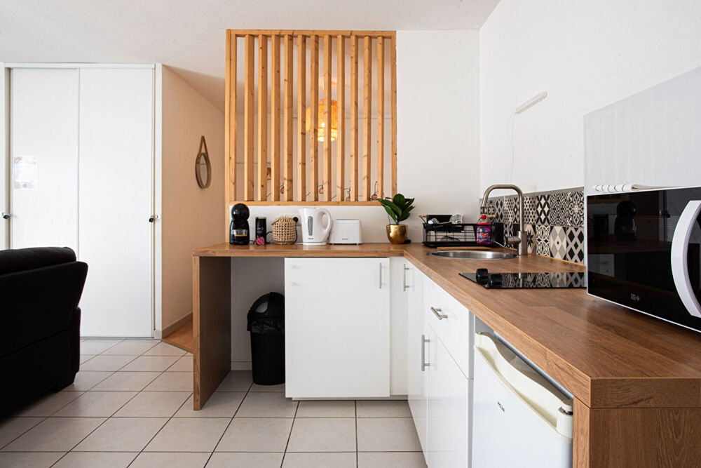 Appartement Istres type1 bis 38.54 m2 et 16 m2 terrasse sud